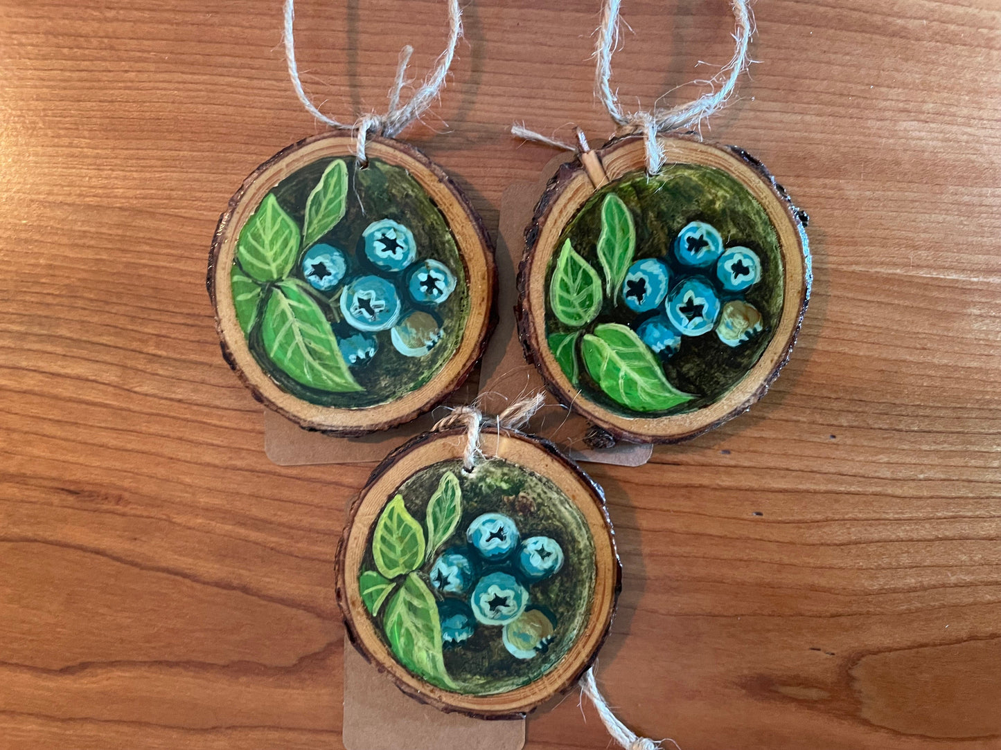 MAINE WILD BLUEBERRY - WOOD ORNAMENT