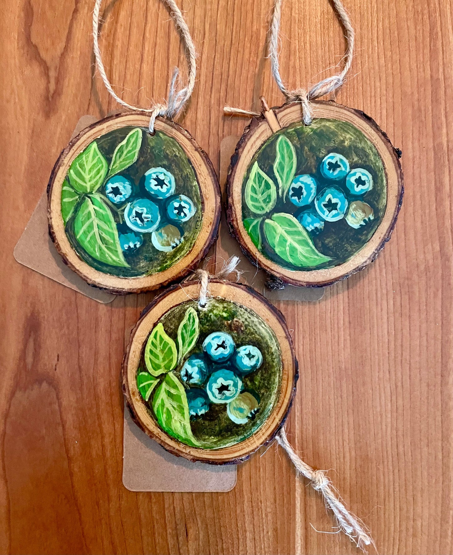 MAINE WILD BLUEBERRY - WOOD ORNAMENT