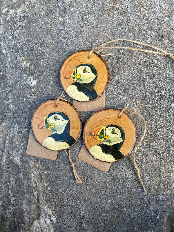 PUFFIN WOOD ORNAMENT