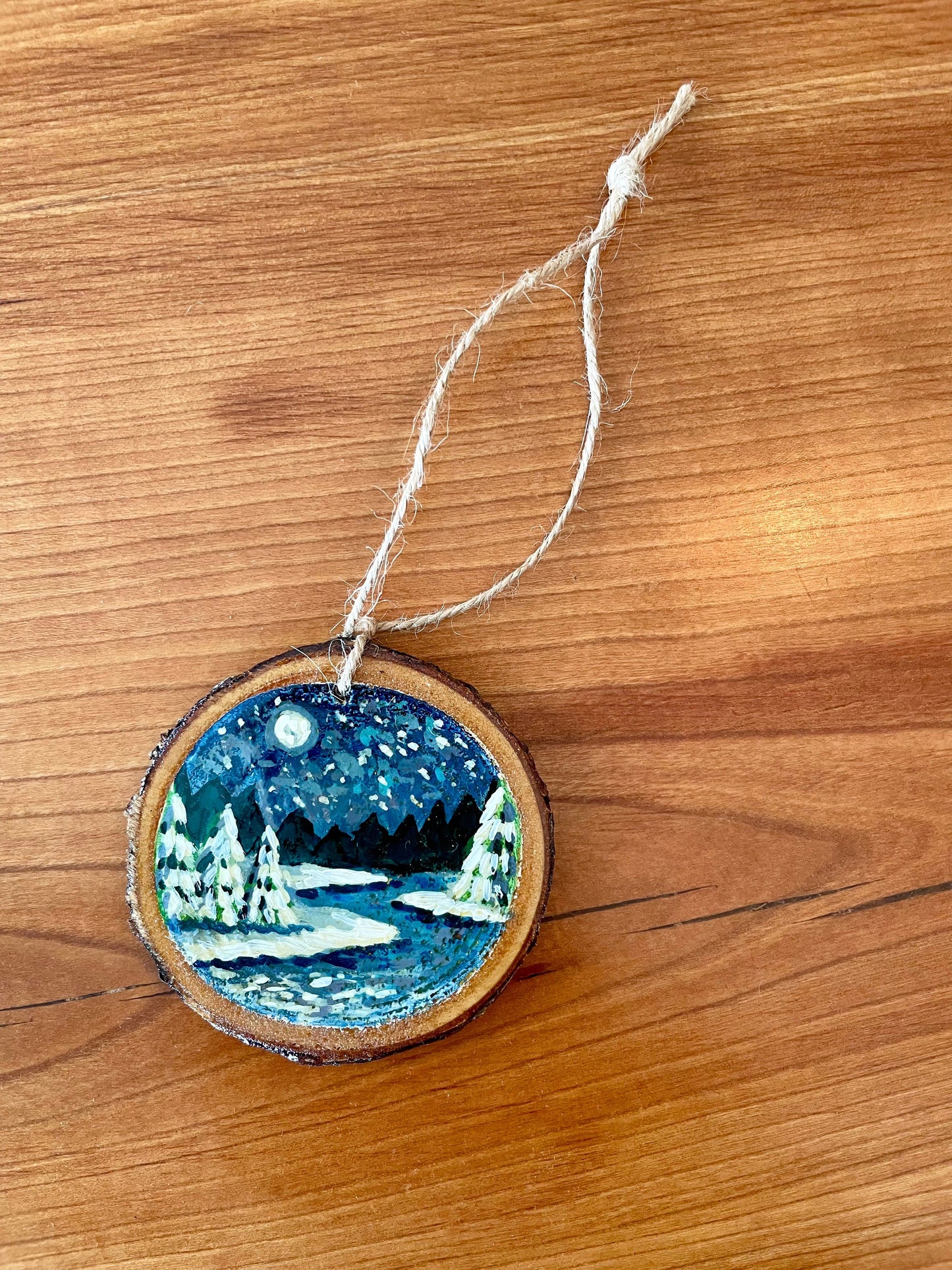 WINTER RIVER SCENE WOOD ORNAMENT